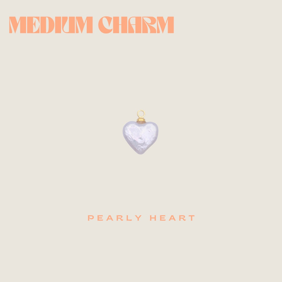 Pearly heart charm - medium